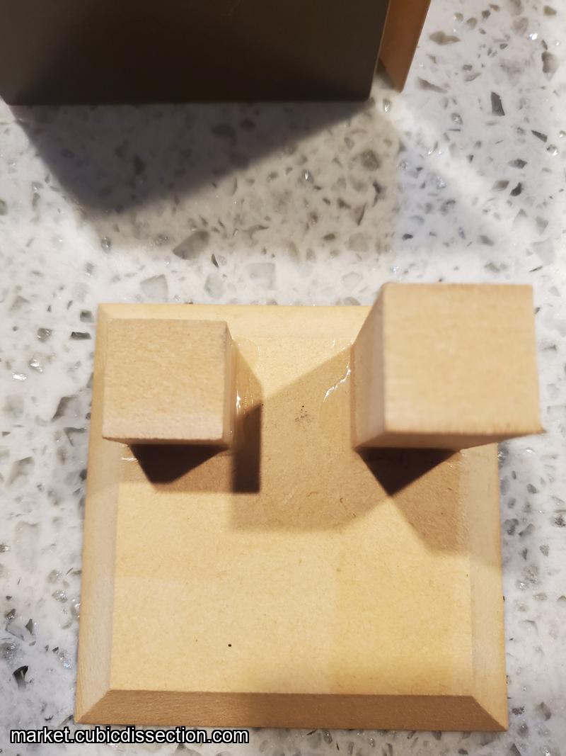 Cube Packing Puzzle