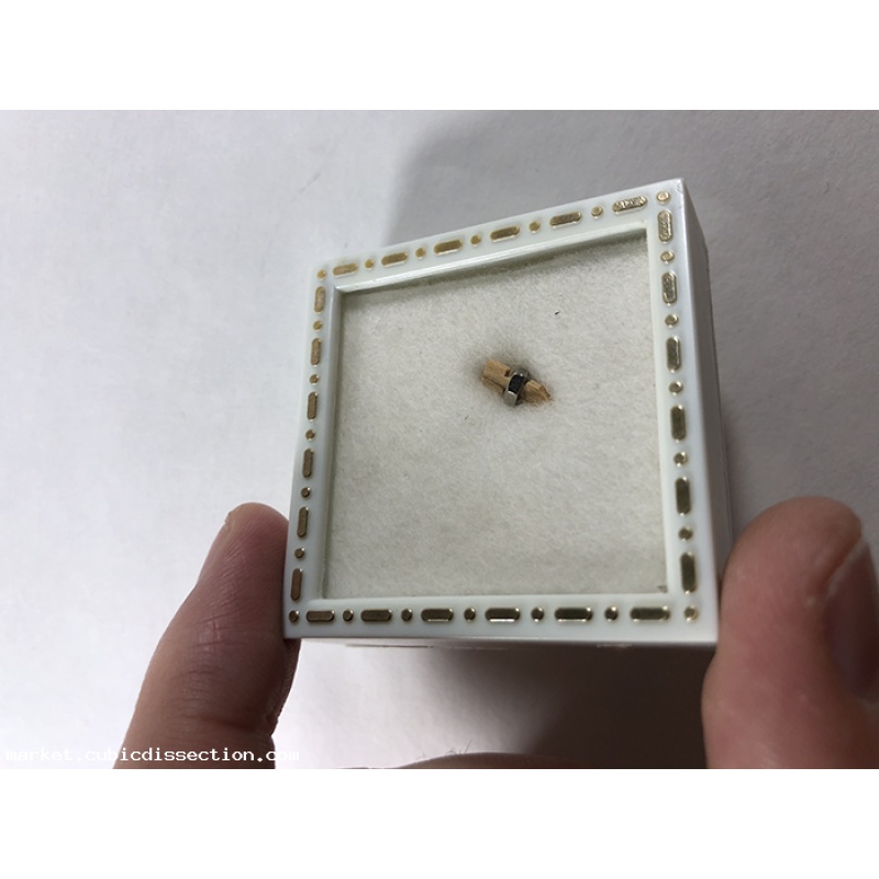 Micro Impossible Arrow Through Nut