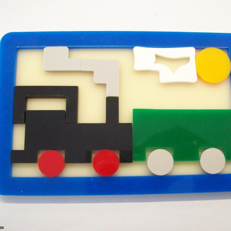 Train Puzzle (Exchange Puzzle IPP 34)