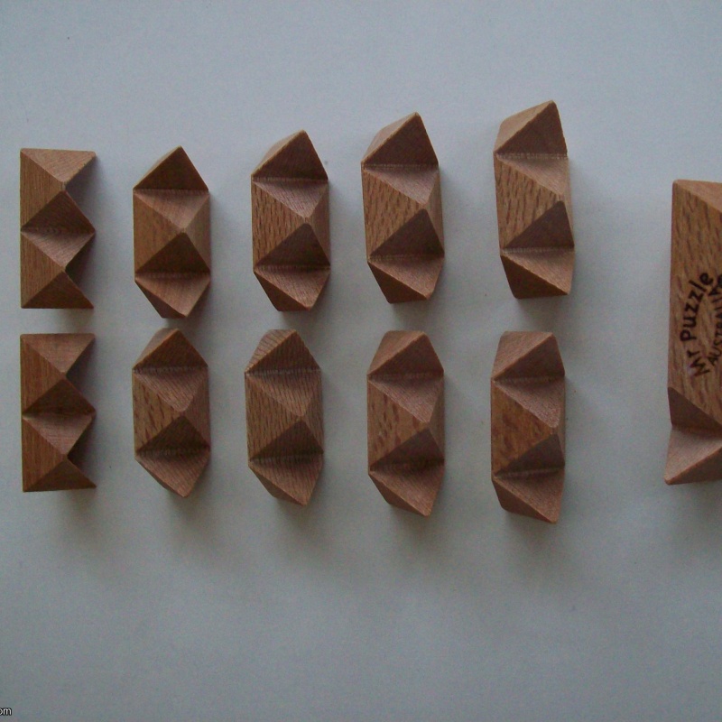 “Diagonal Twins” (Exchange Puzzle IPP 25)