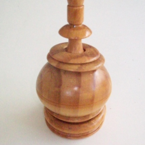 “The Drunken Dancing Fraulein” (Exchange Puzzle IPP 31)