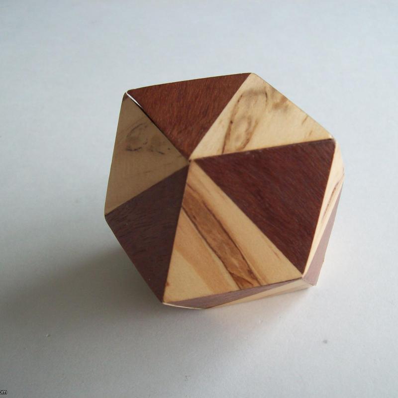“The Rose Pennyhedron” (Exchange Puzzle IPP 34)
