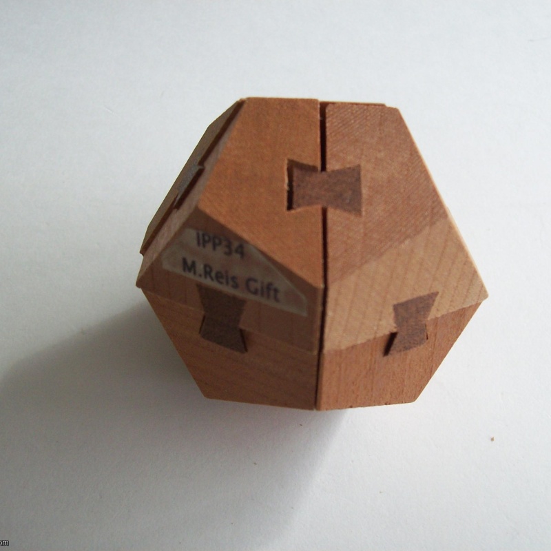“Twelve Bowties” (Exchange Puzzle IPP 34)