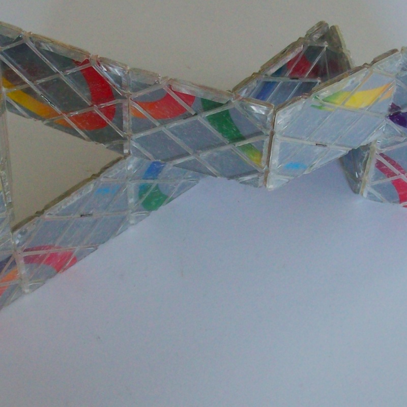 Rubik’s Magic: Master Edition