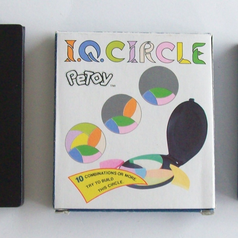 3 flat puzzles, Magic Block, IQ Circle and Norika