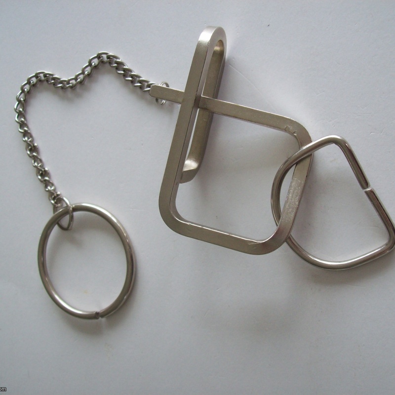 Metal Chain Puzzle