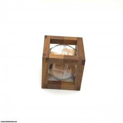 Spherical Packing Puzzle by László Molnár