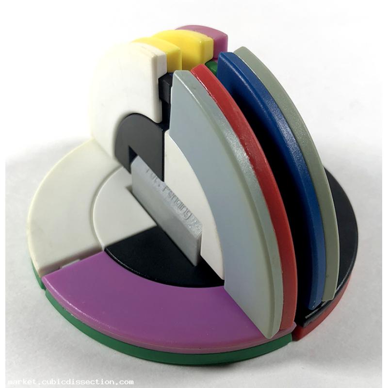Roundy 8 Color, 4 Wing w/ Packaging