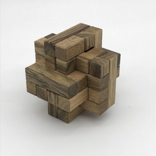 Knotted Burr by Noah Prettyman