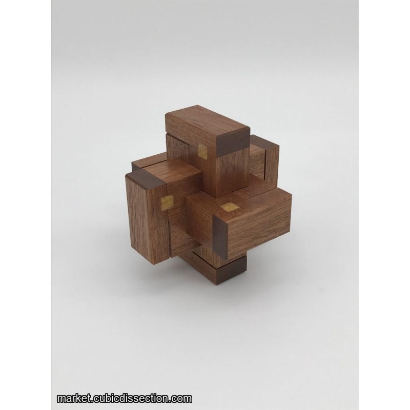Chinese Knot by Christoph Lohe unique woods (1)