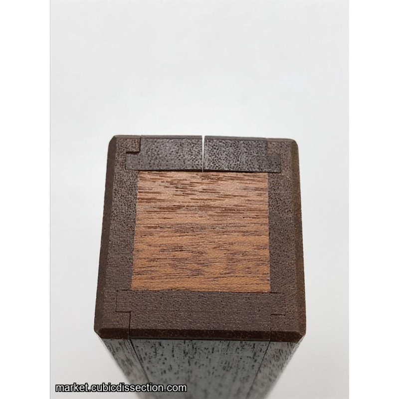 Havana's #4 Puzzle Box by Eric Fuller