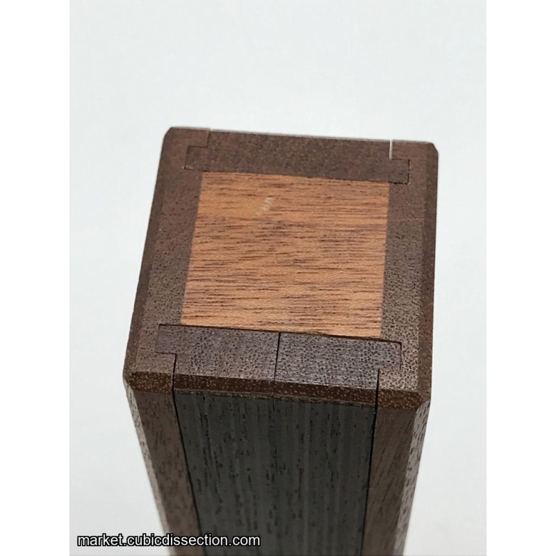 Havana's #4 Puzzle Box by Eric Fuller