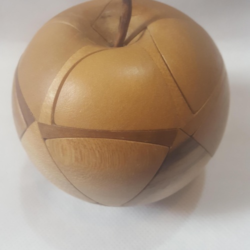 EXPLODING ICOSA - APPLE