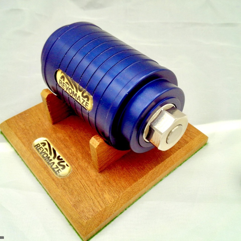 Revomaze (blue)