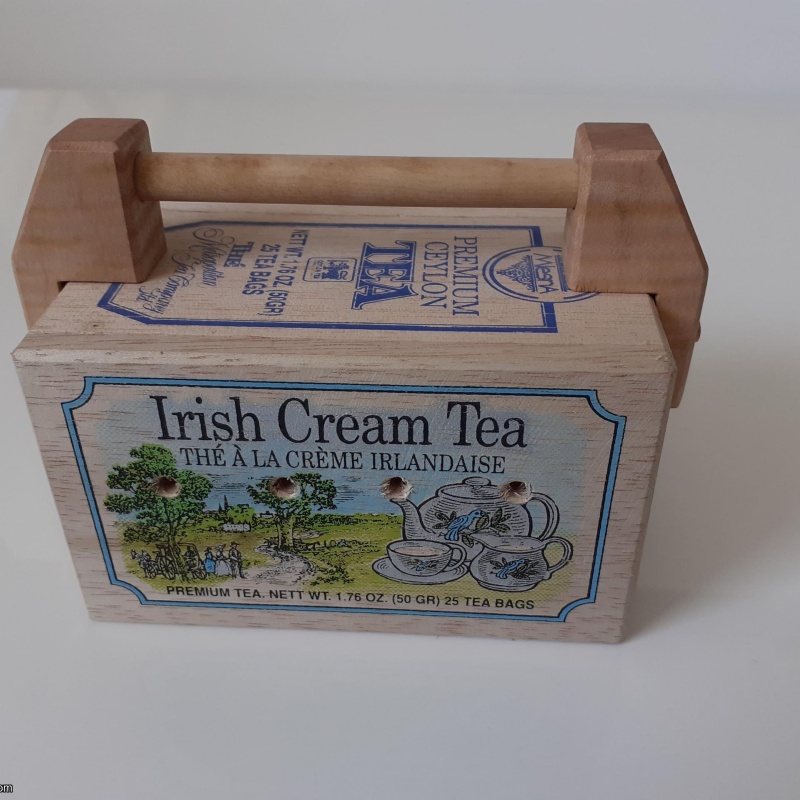 Granny's Tea Box #5 (Lil' Lunchbox)