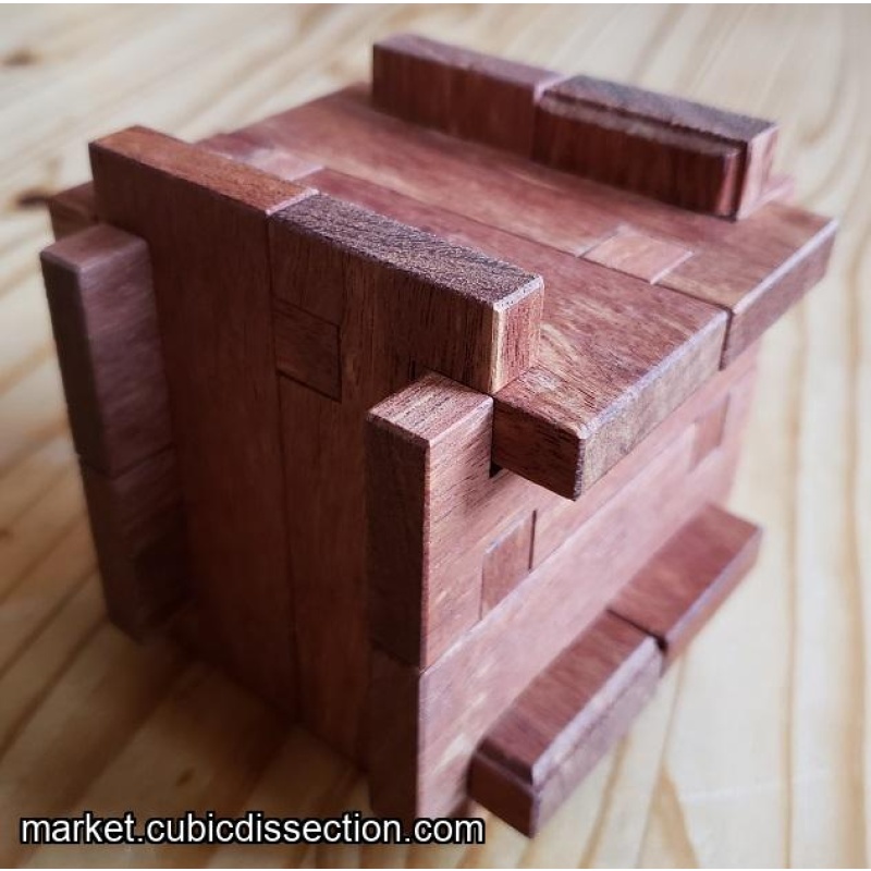 Dicey Box