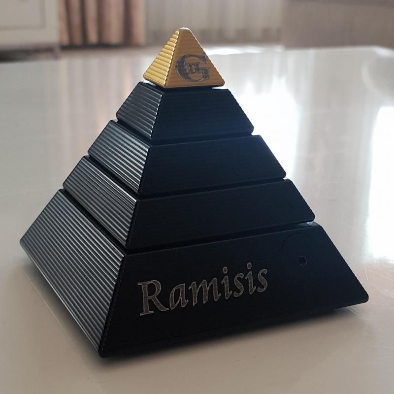 Ramisis G2 Black&Gold