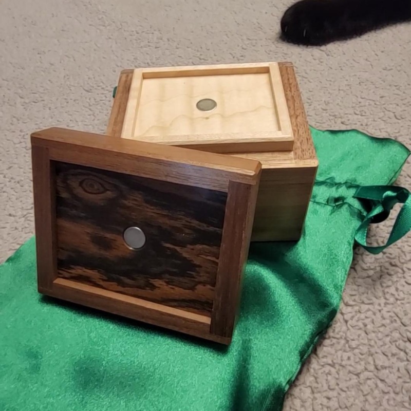 Lift Box