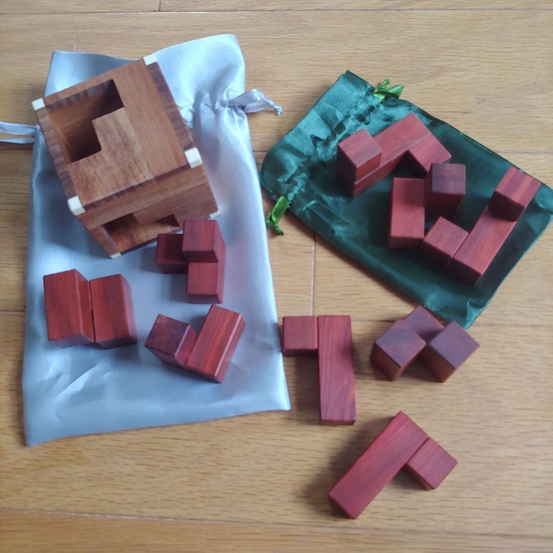 Kryptonite by Laszlo Molnar