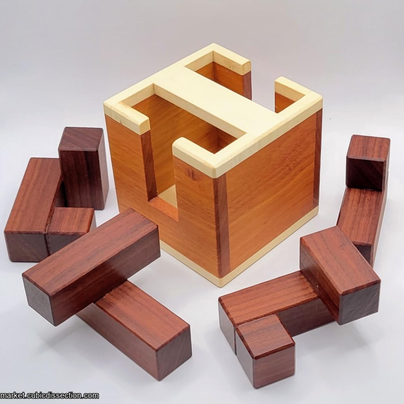 Pillar by Alexander Magyarics