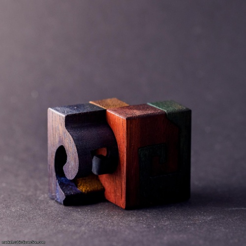 4 colors puzzle by Philip Michael Exley