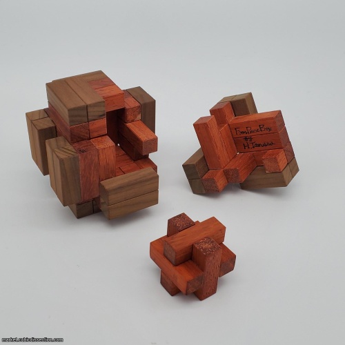 Four Pieces Box by Hidekuni Tamura