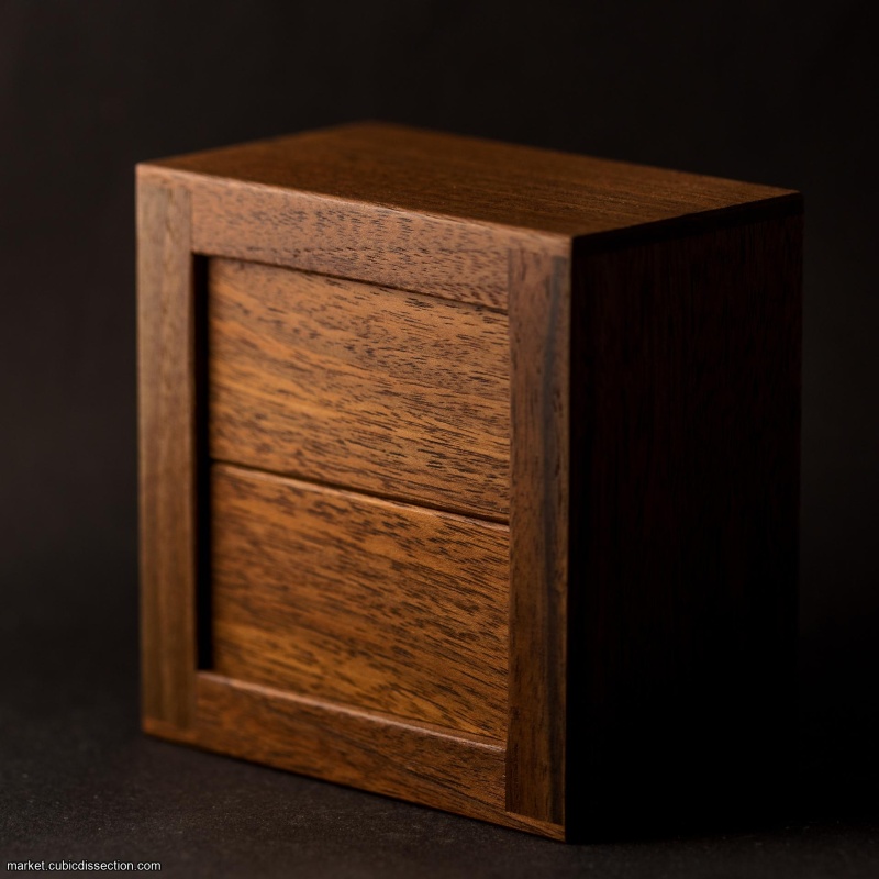 Sliding Panels by Akio Kamei