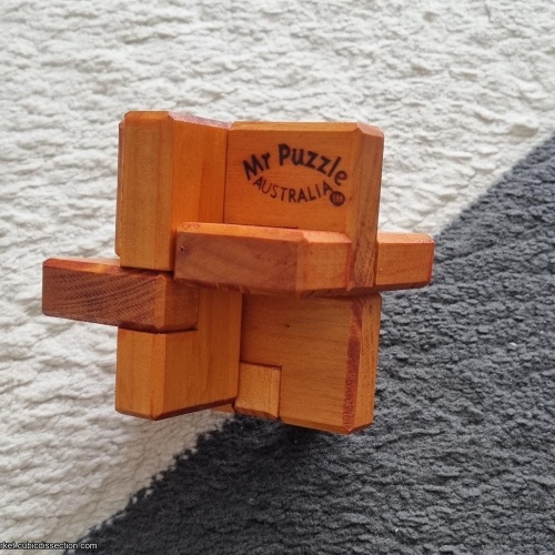 MrPuzzle / The Blitz 6 piece burr