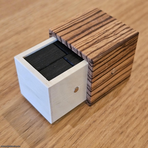 Nine Blocks Box (Jerry Loo / Eric Fuller)