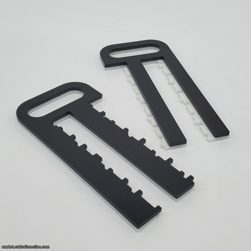 Cross Keys Maze by Oskar van Deventer