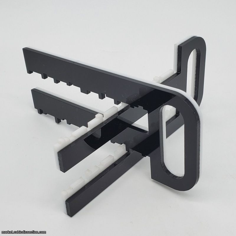 Cross Keys Maze by Oskar van Deventer