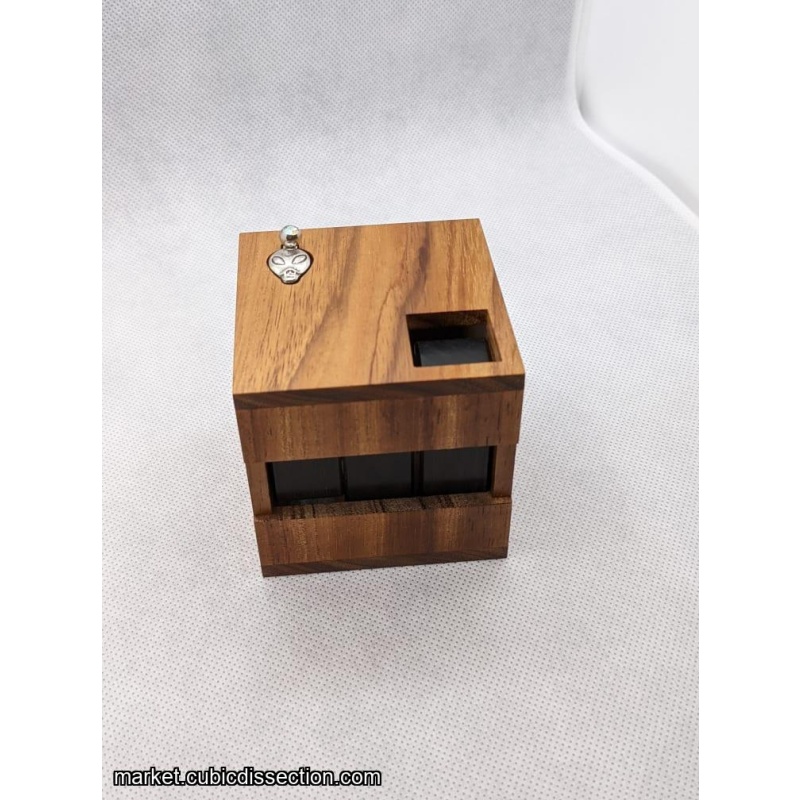 ResQ (Ebony)