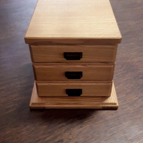 Surprising Drawer (CO-12-2)