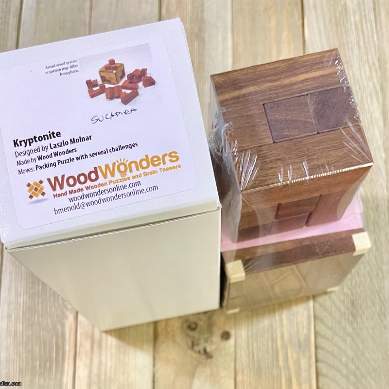 Kryptonite Packing Cube by Laszlo Molnar