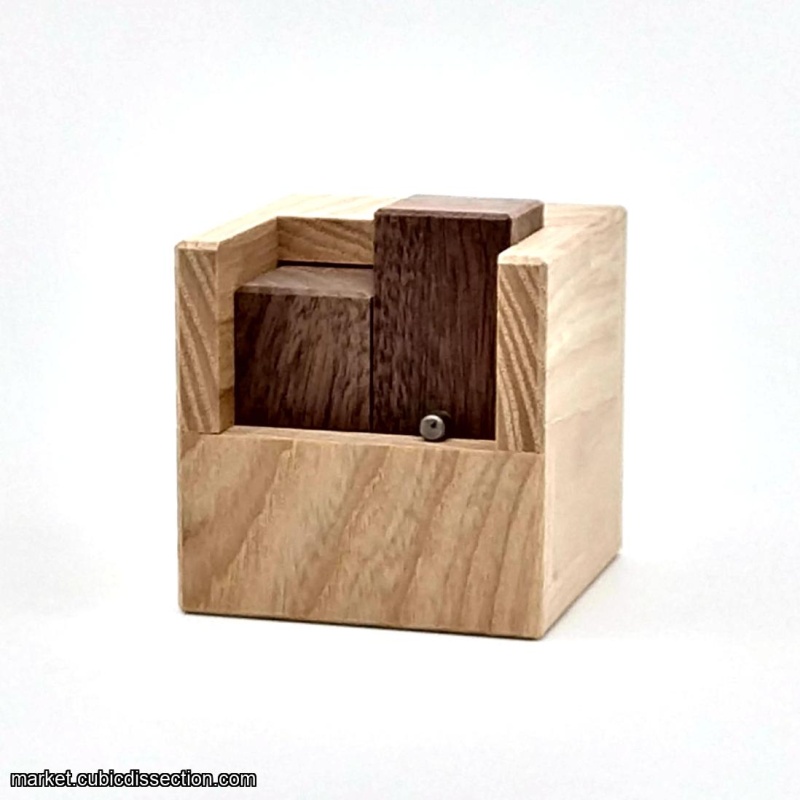 Pin Block Case by Hajime Katsumoto (2)