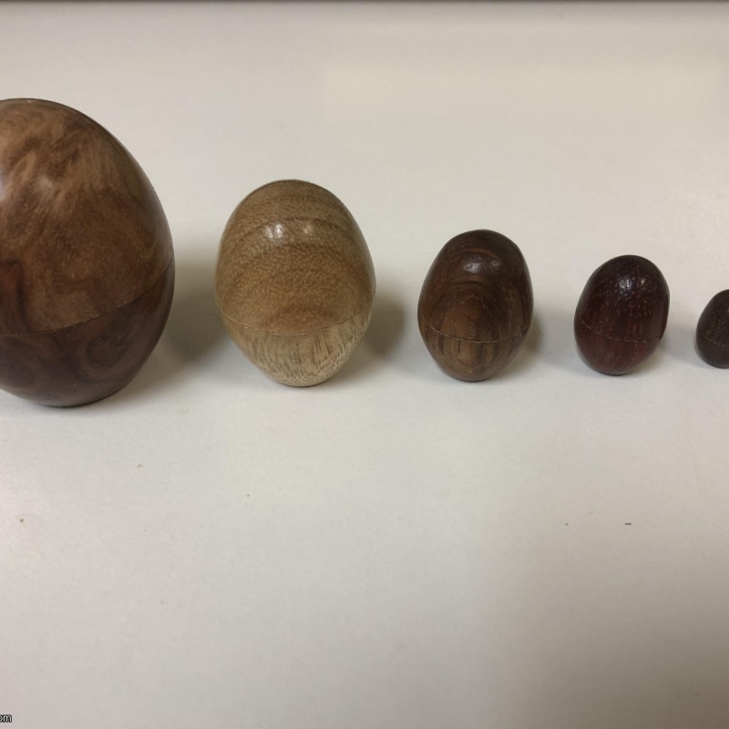 CHINNOMOTTO BABUSHKA 1/2 DOZEN EGGS!