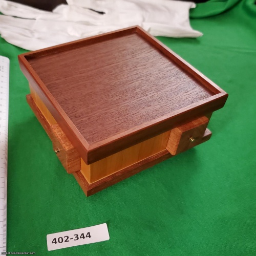 The Sonneveld Box (DS-95) by Trevor Wood [402-344]