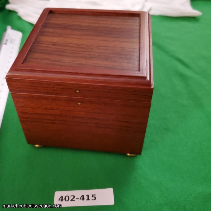 Kubusvlakendoos (OD-46) by Trevor Wood [402-415]