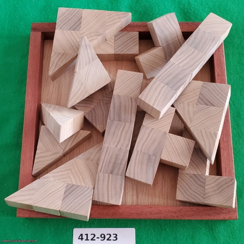 Fourteen-Piece Square (STC-148) by Stewart Coffin [412-923]