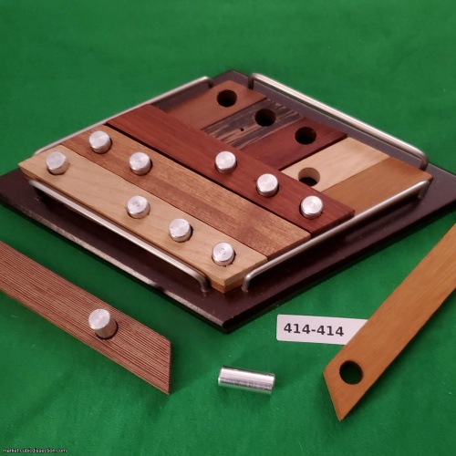 Diamond Eyes by Constantin [414-414]