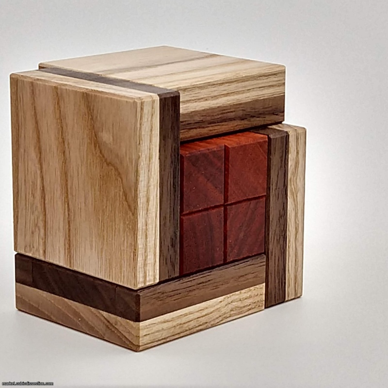 Coniburr by Tim Alkema