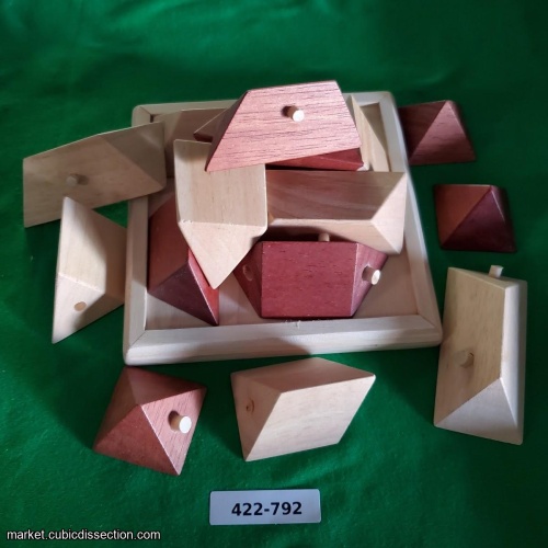 Pegged Pyramid (IPP26) by Harry Nelson [422-792]