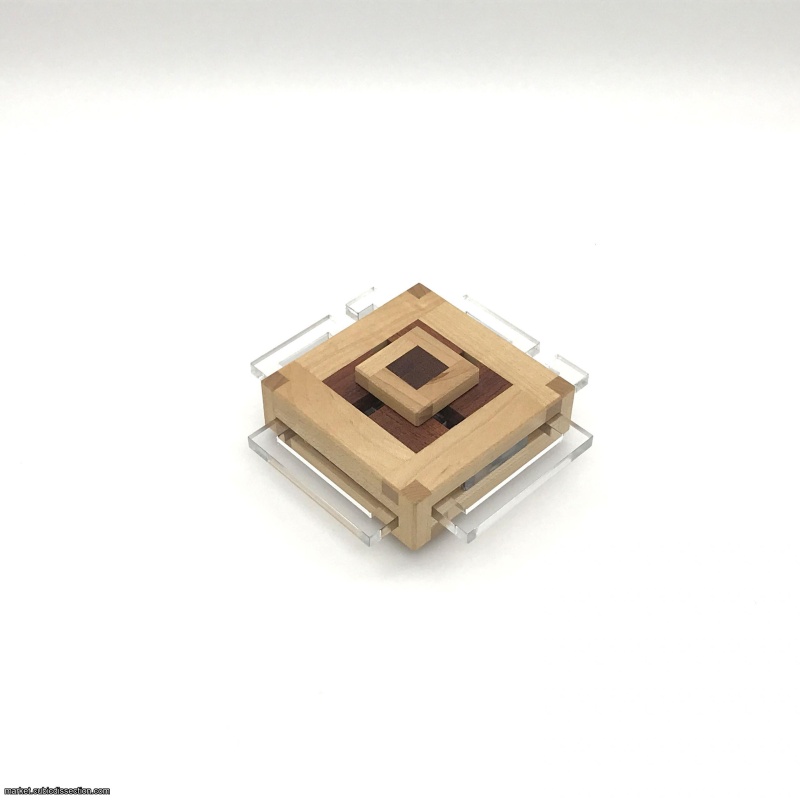 Dual Maze by Tamás Vanyó