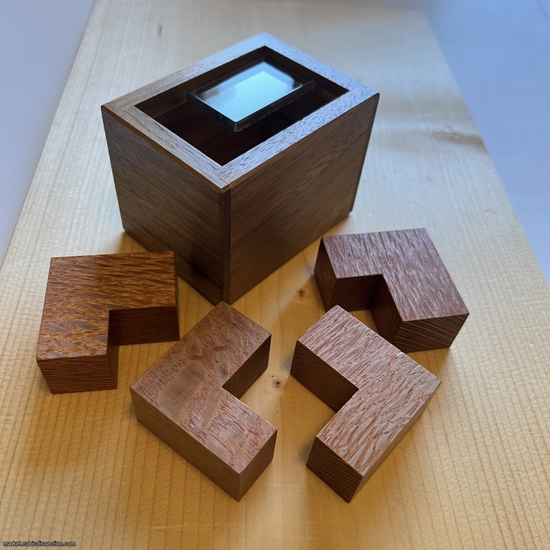 4L (2021) by Yasuhiro Hashimoto