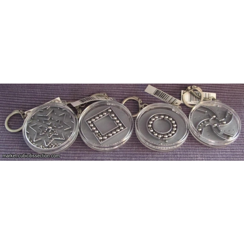 set of 4 dexterity puzzle round / key chains