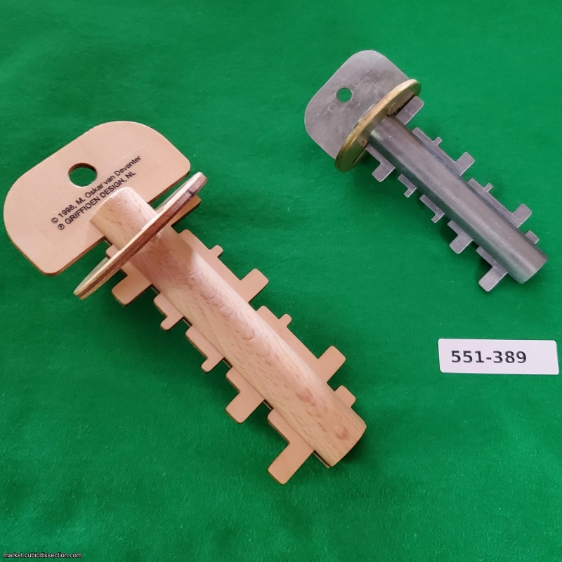 IPP18 Oskar's Key Maze (2 types) [551-389]