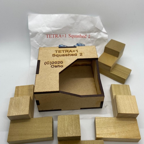 Tetra   1 Squashed 2 by Osho (Naoyuki Iwase)