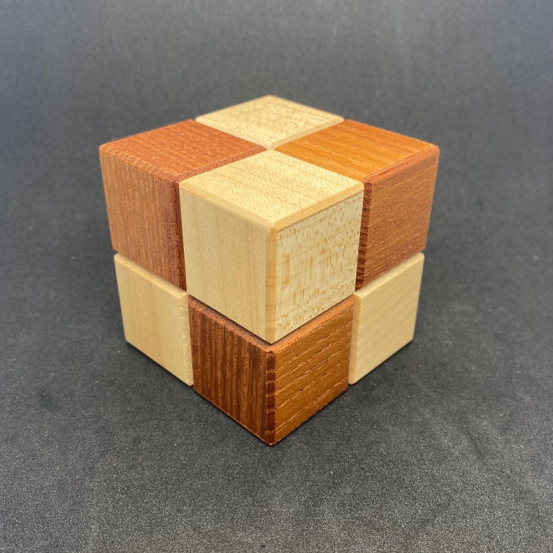 Karakuri Cube Box 4