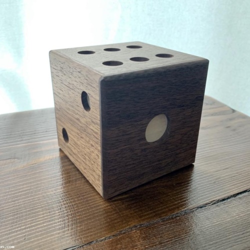 Karakuri Dice