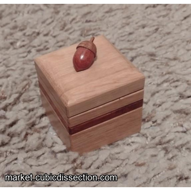 Acorn Box - Hiroshi Iwahara